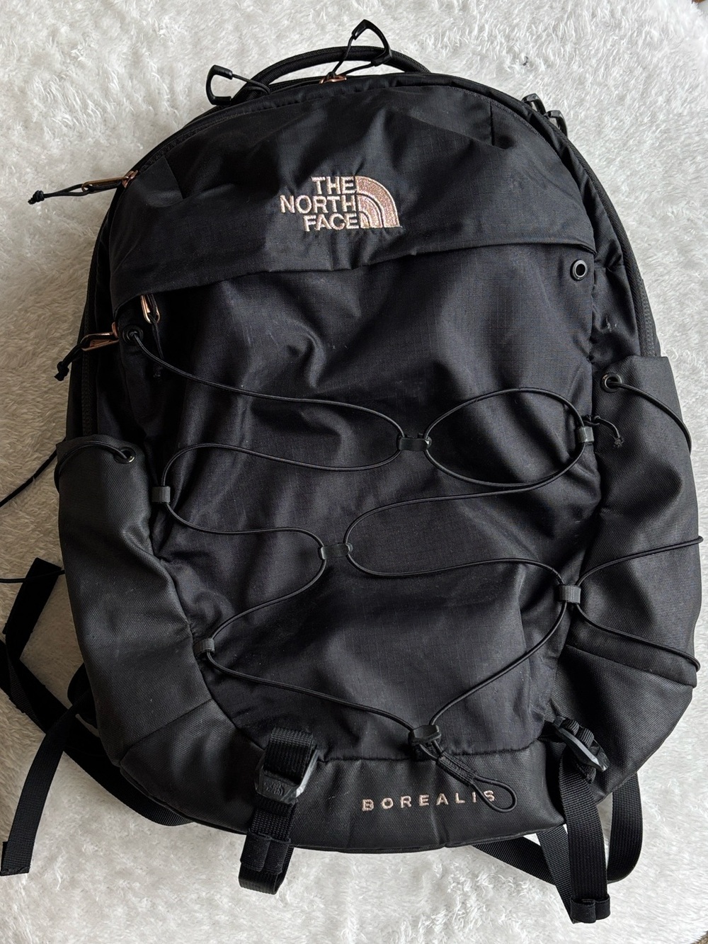The North Face women’s Black Borealis Backpack college laptop commuter